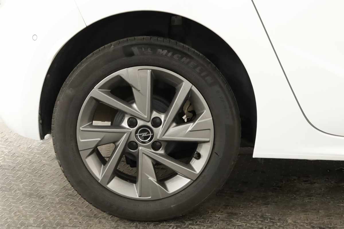 opel-corsa-2025-gasolina-1199cc