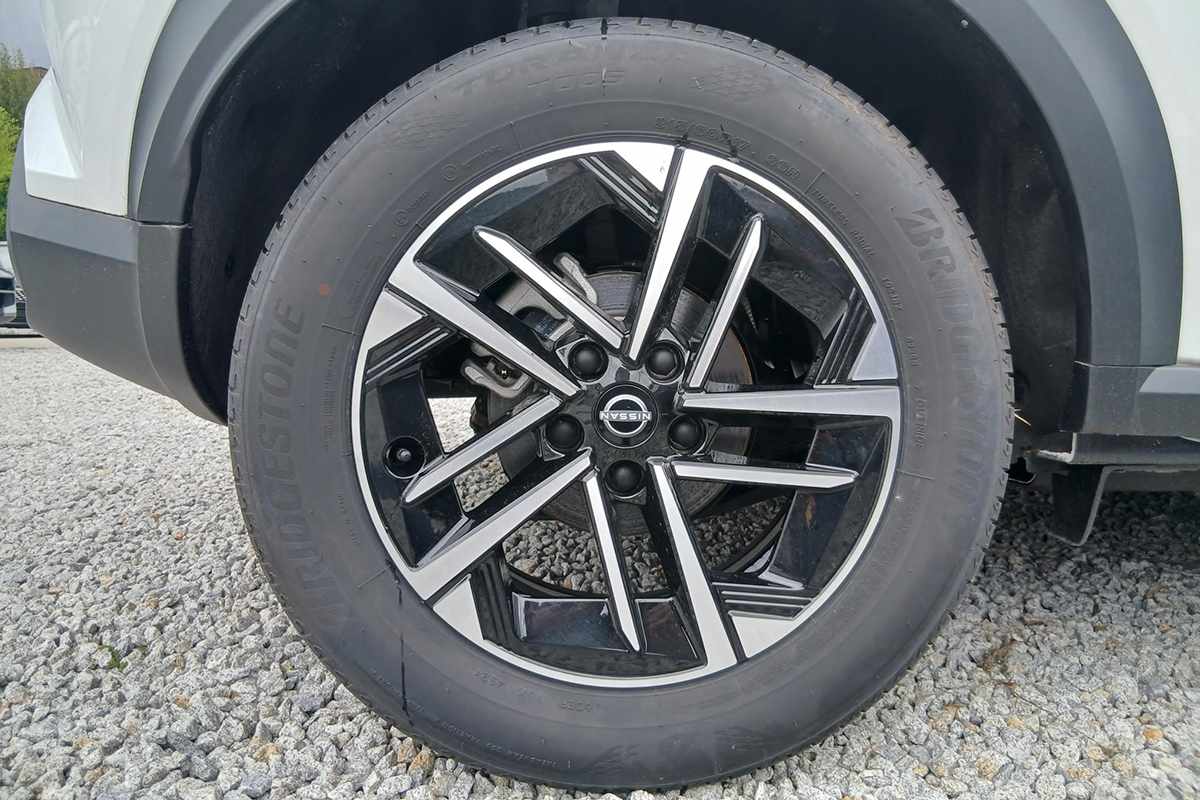 nissan-juke-2025-gasolina-999cc