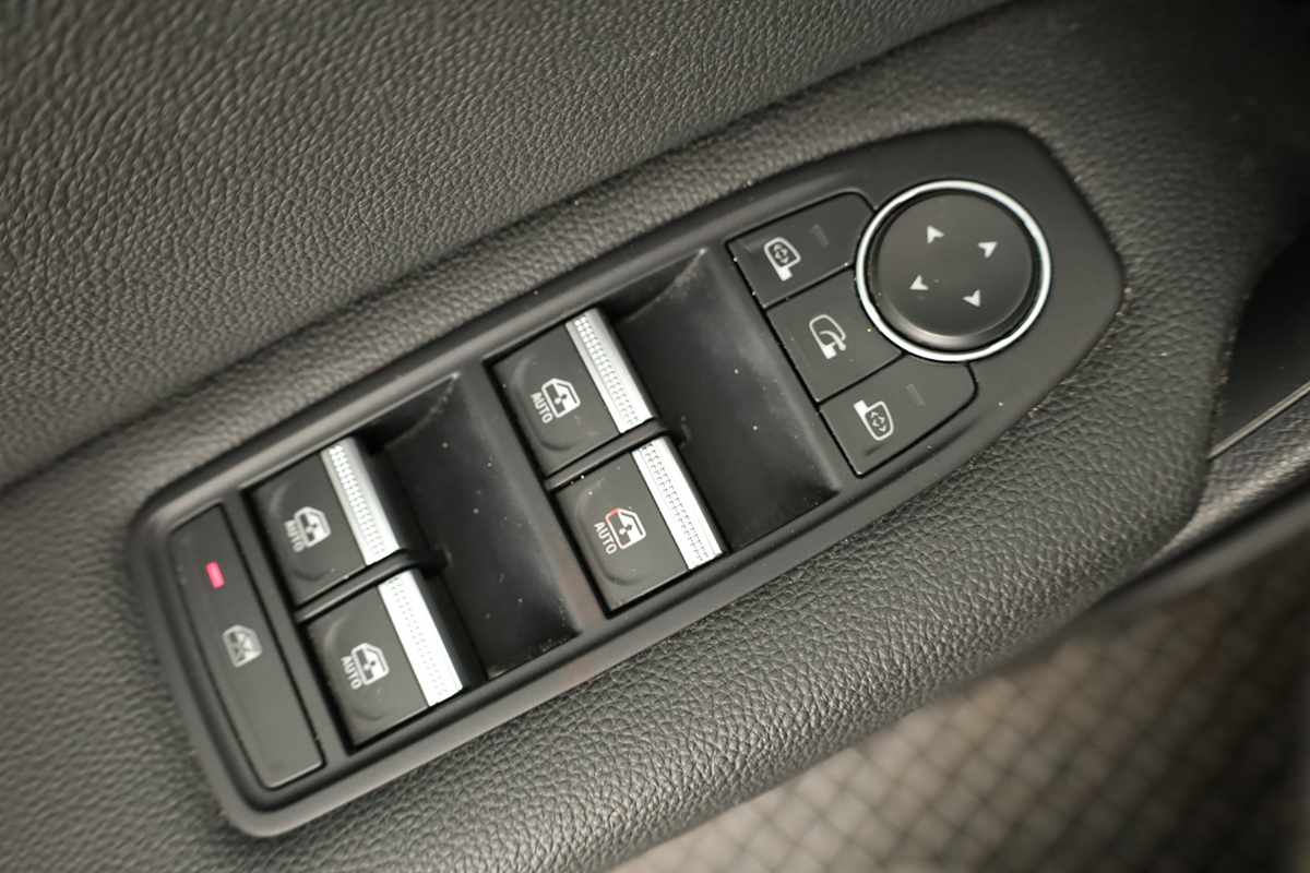 renault-captur-2024-gpl-999cc