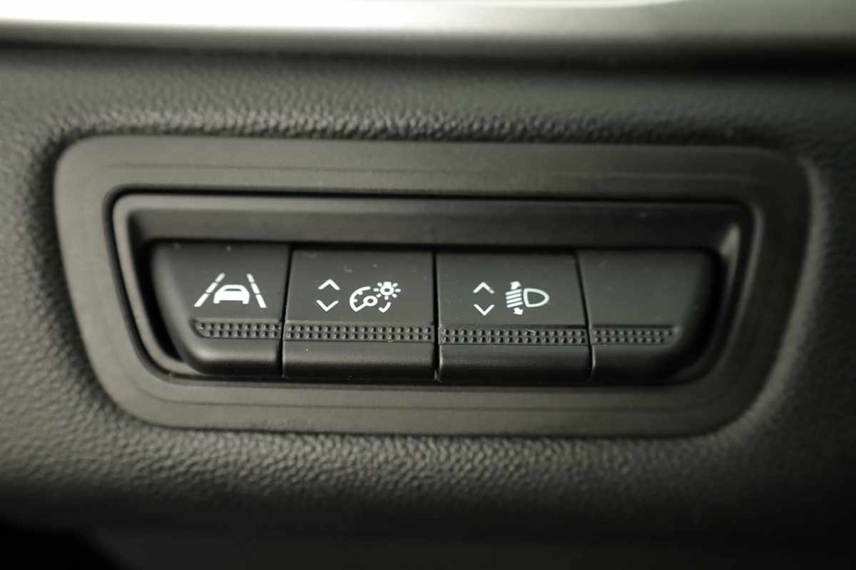 renault-captur-2023-gasolina-999cc