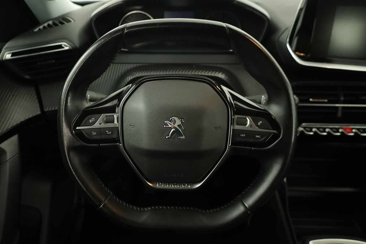 peugeot-2008-2020-gasolina-1199cc