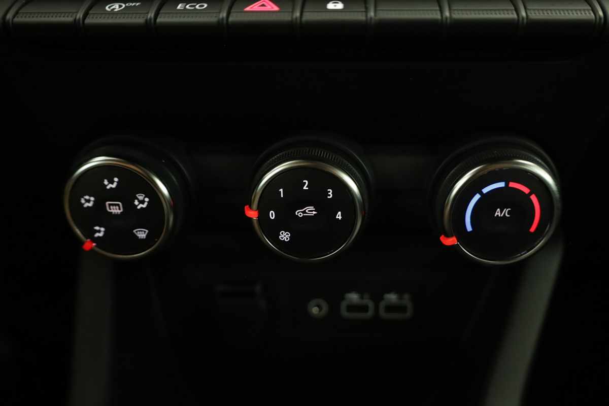 renault-clio-2024-gpl-999cc