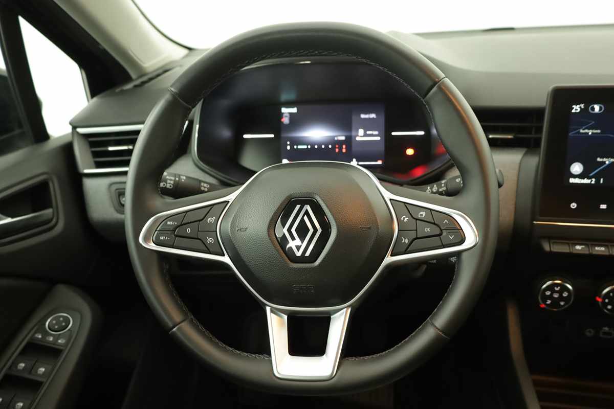 renault-clio-2024-gpl-999cc