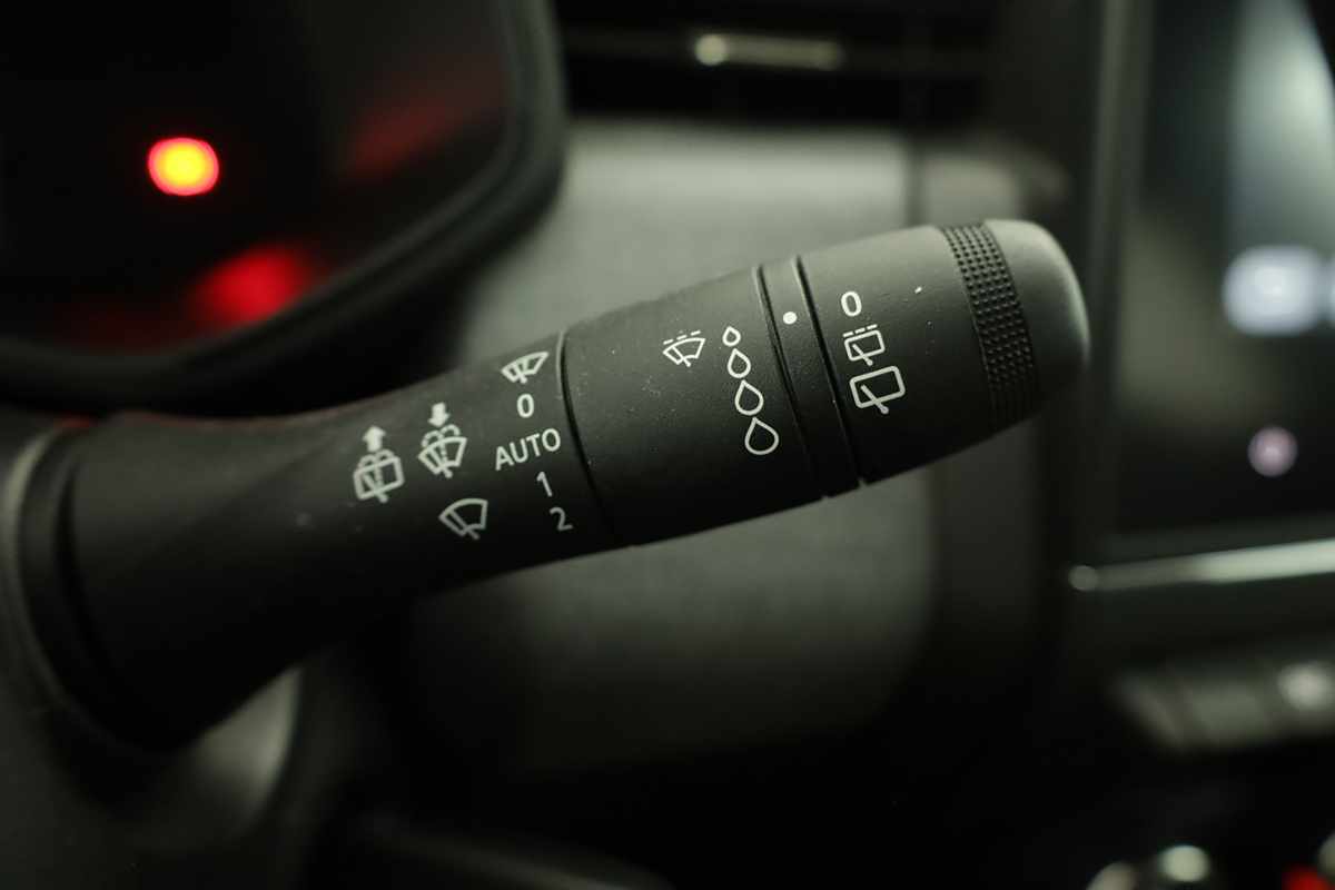 renault-clio-2024-gpl-999cc