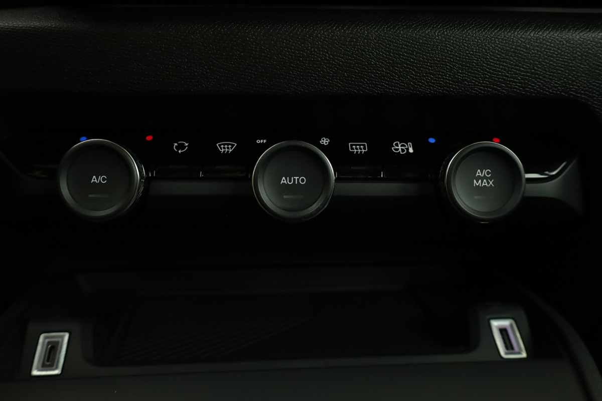 citroen-c4-2024-gasolina-1199cc