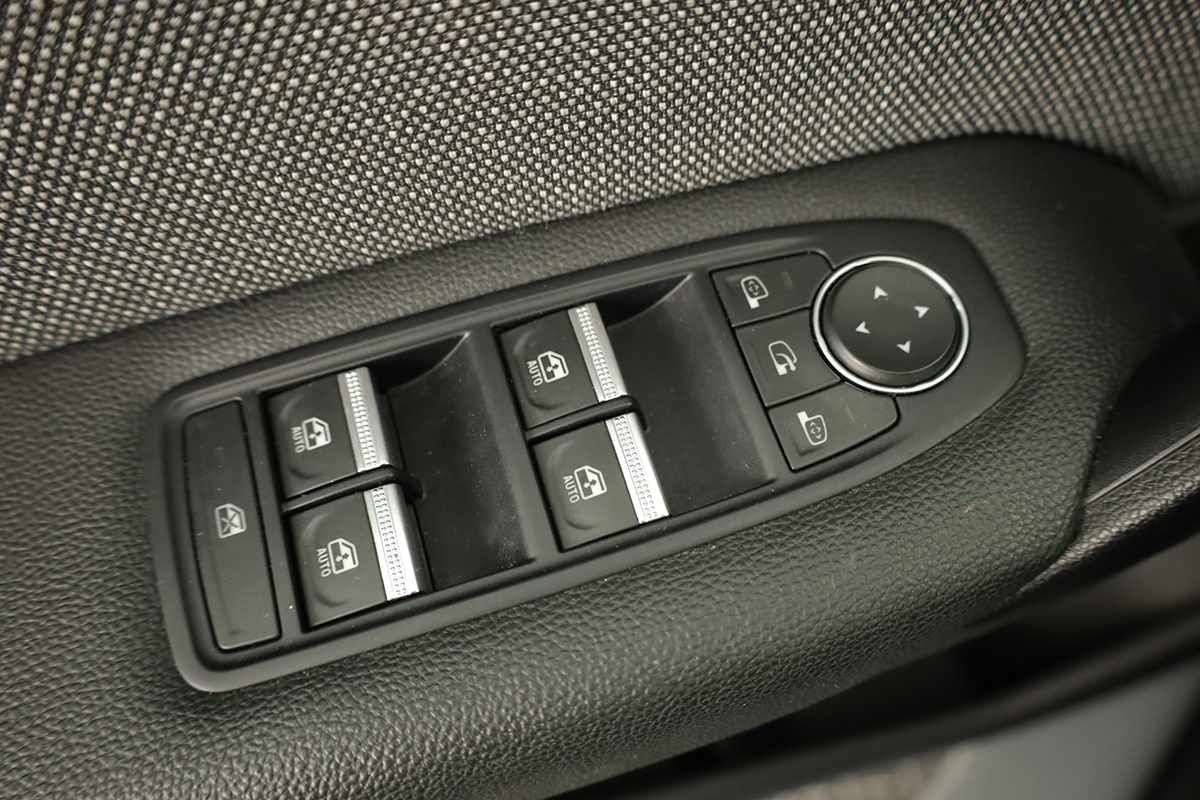 renault-captur-2024-gasolina-999cc