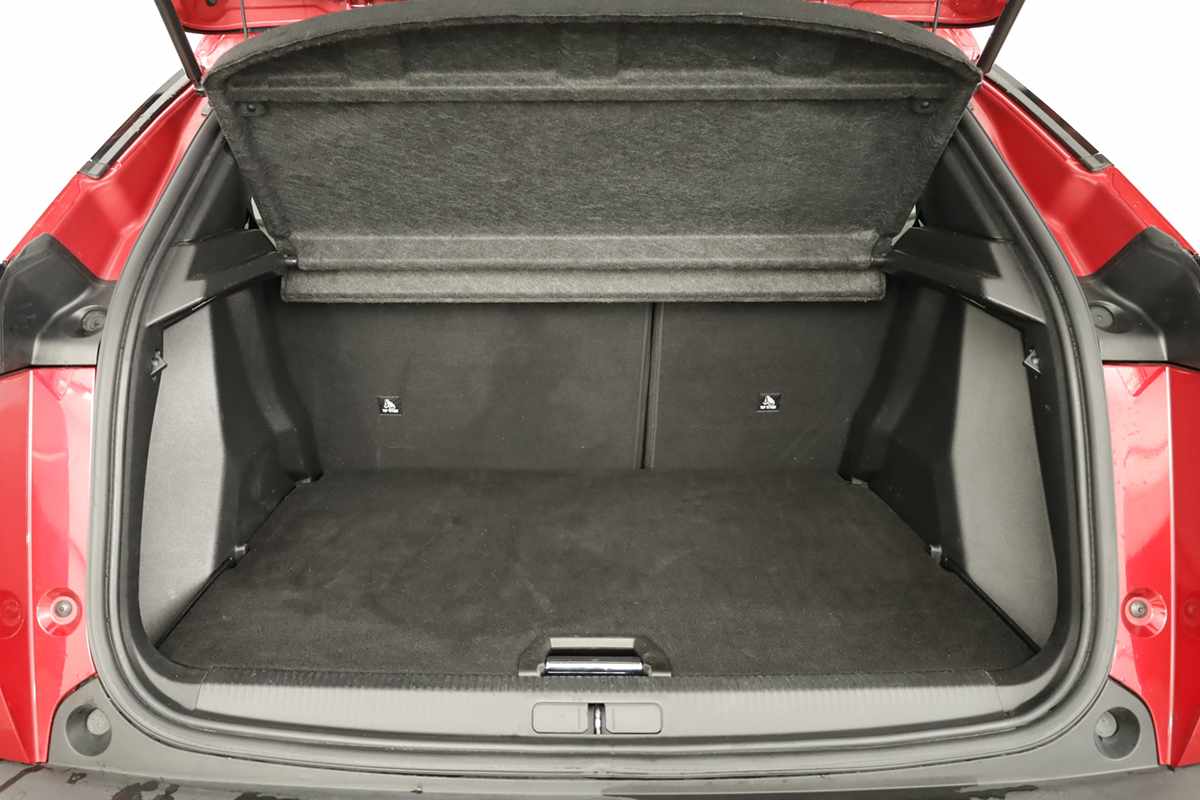 peugeot-2008-2024-gasolina-1199cc