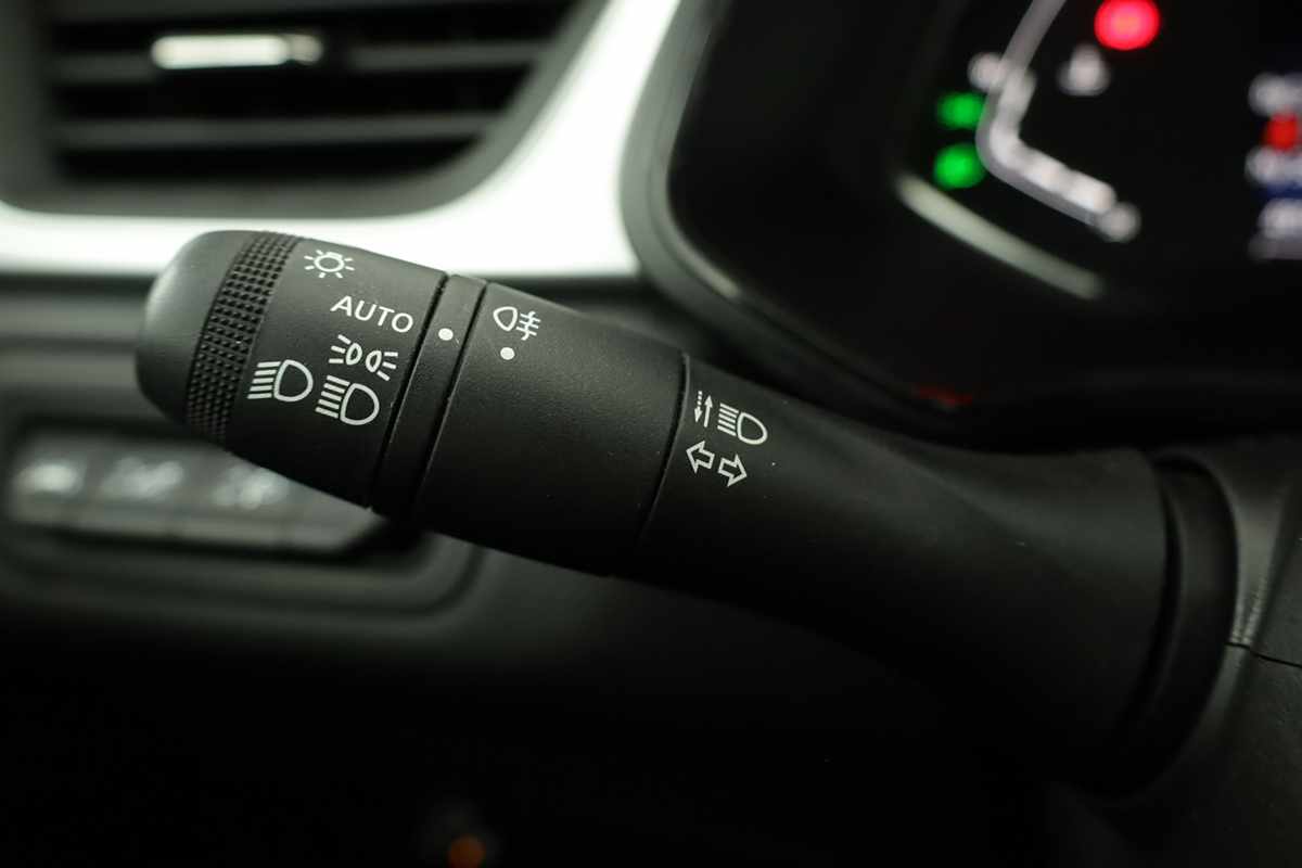 renault-captur-2024-gpl-999cc