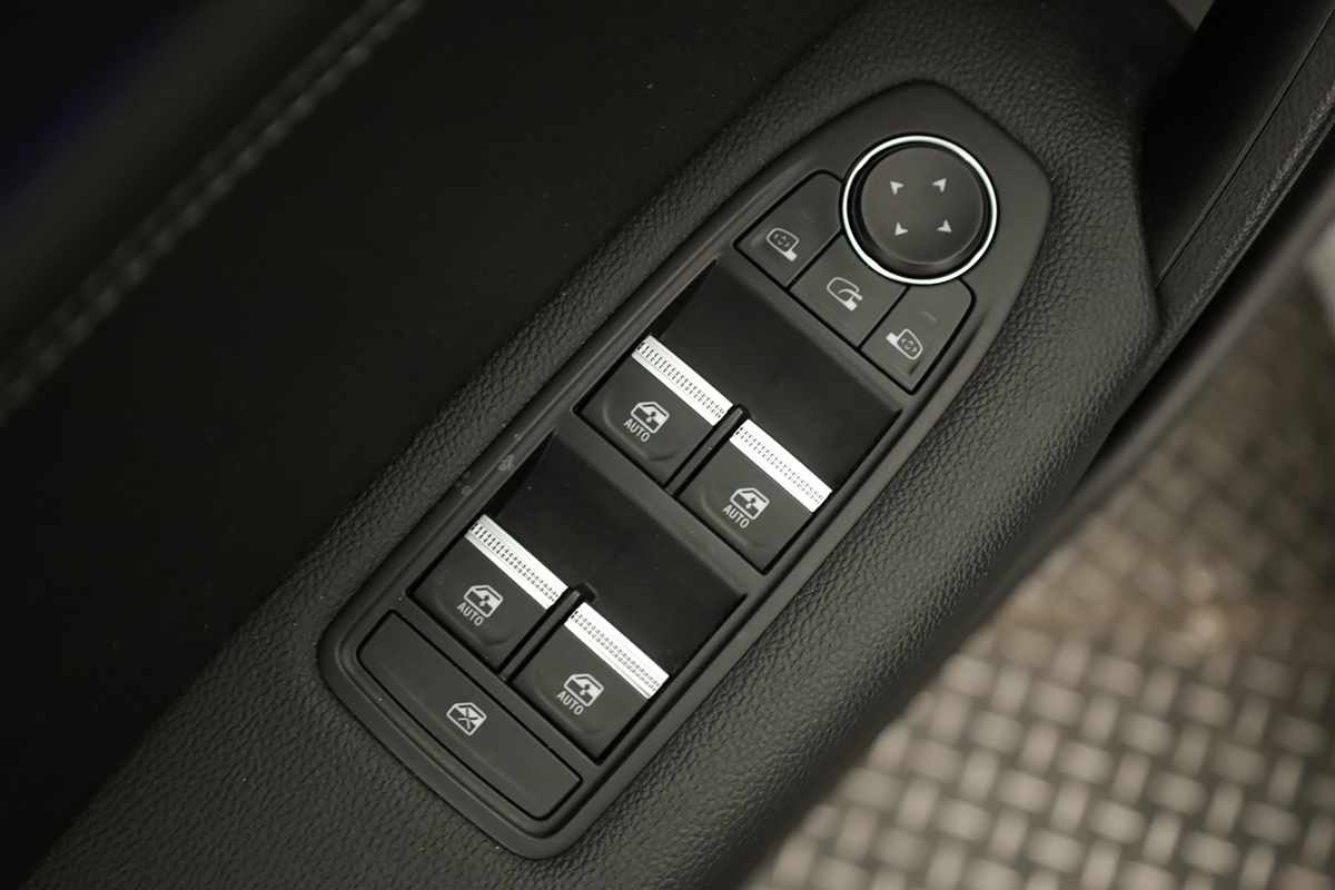 renault-captur-2024-gpl-999cc