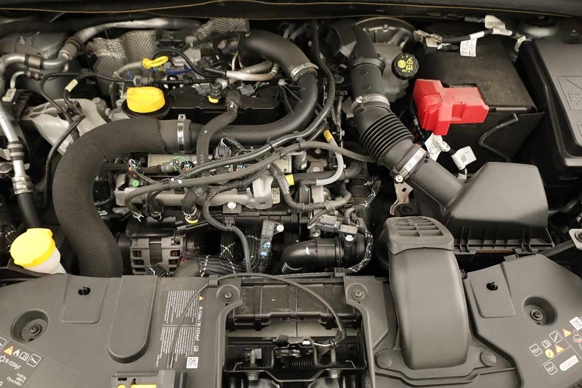 renault-captur-2024-gpl-999cc