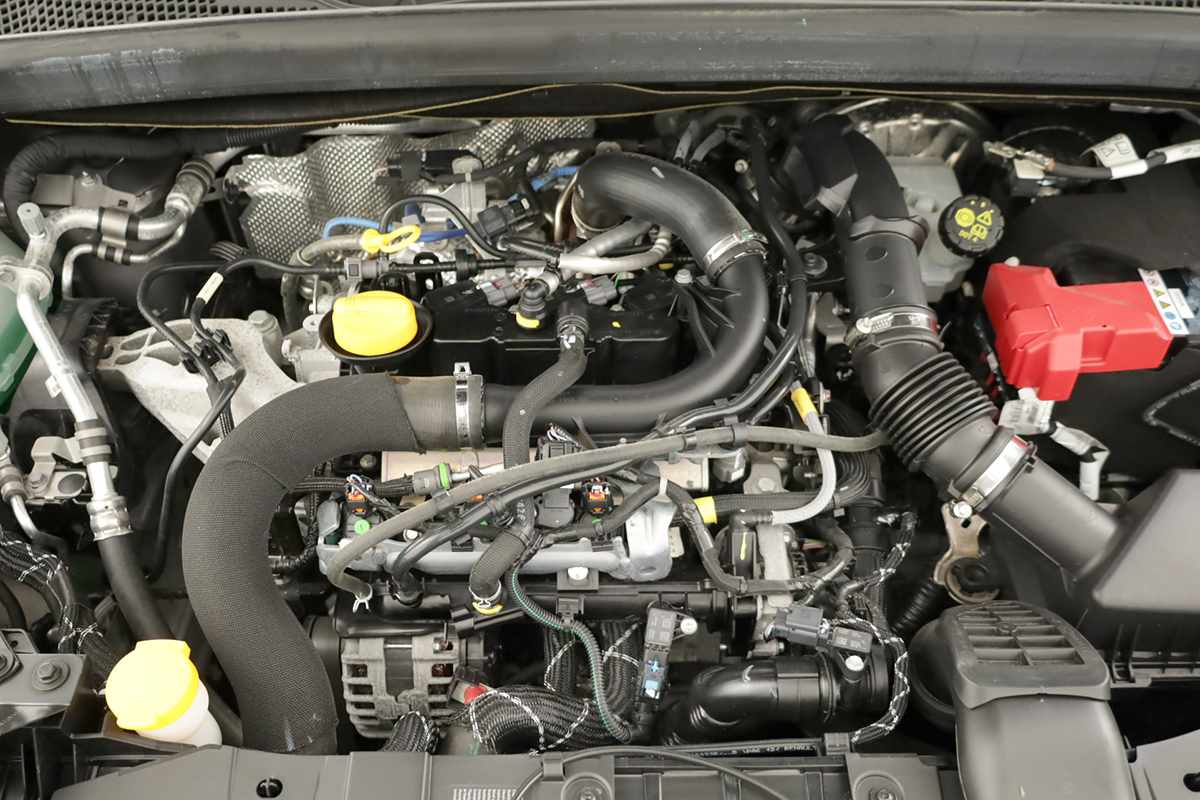 renault-captur-2024-gpl-999cc