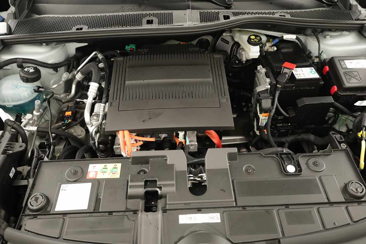 citroen-c4-2025-eletrico-0cc