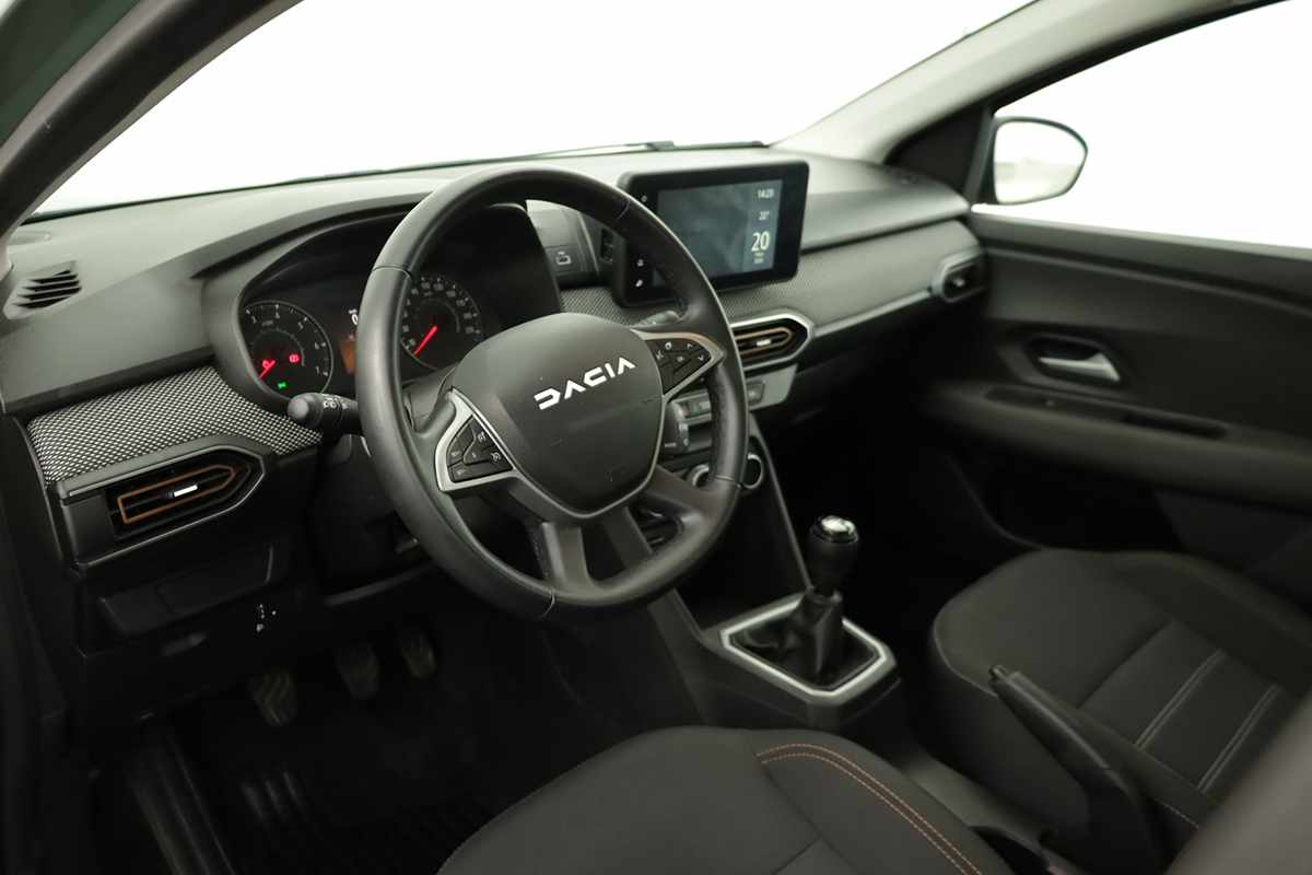 dacia-sandero-2024-gasolina-999cc