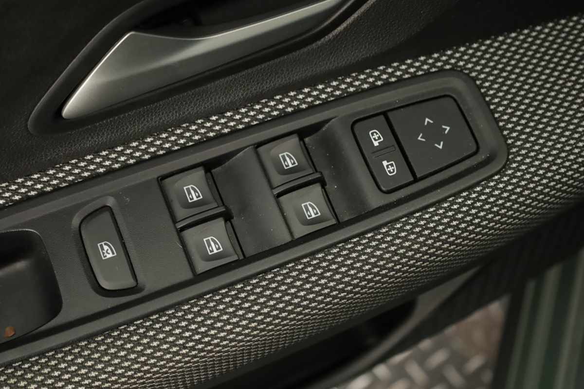 dacia-sandero-2024-gasolina-999cc