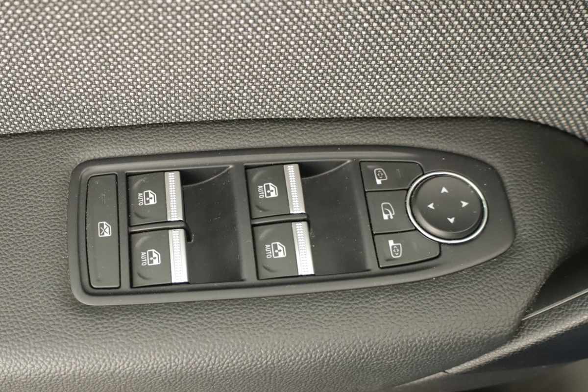 renault-captur-2024-gasolina-999cc