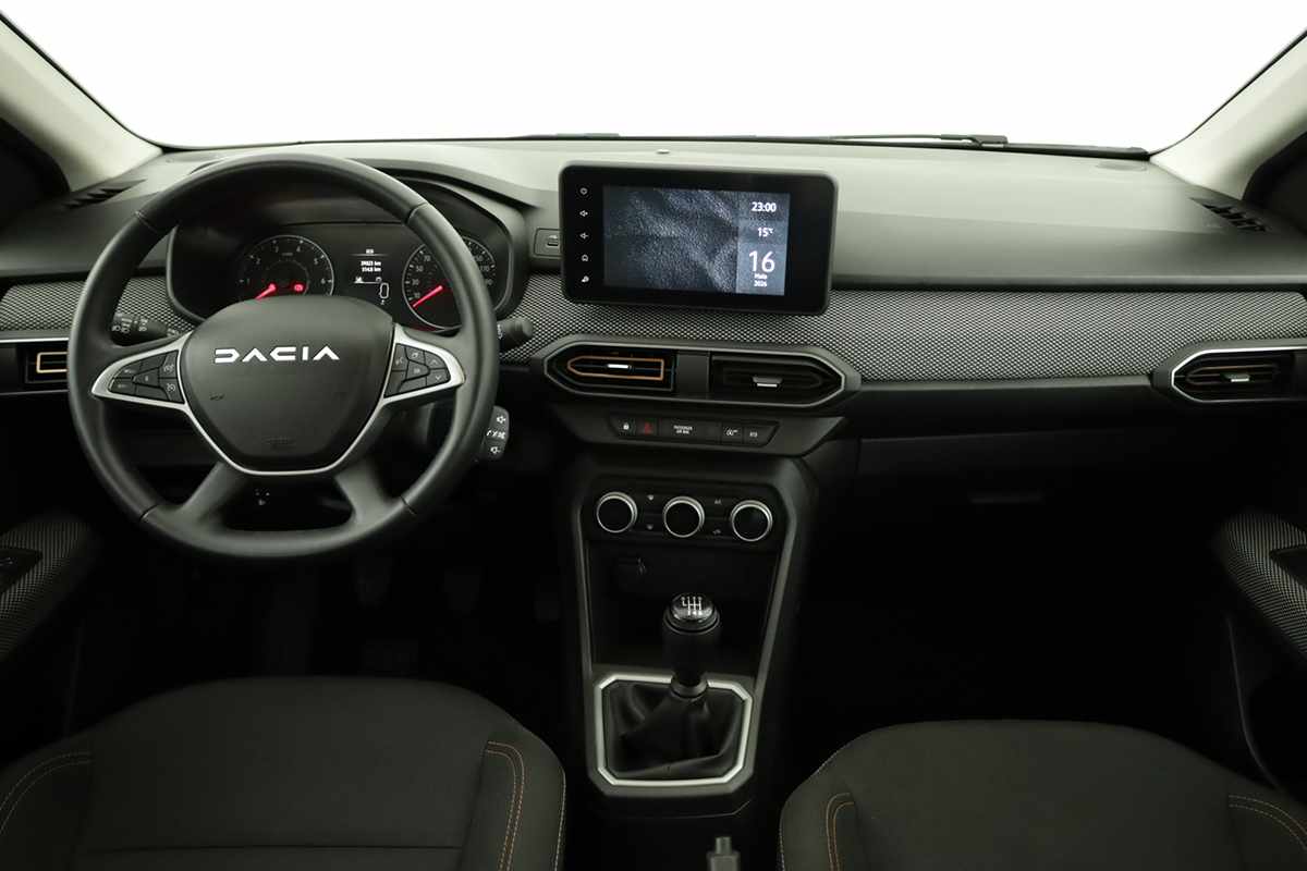 dacia-sandero-2024-gasolina-999cc