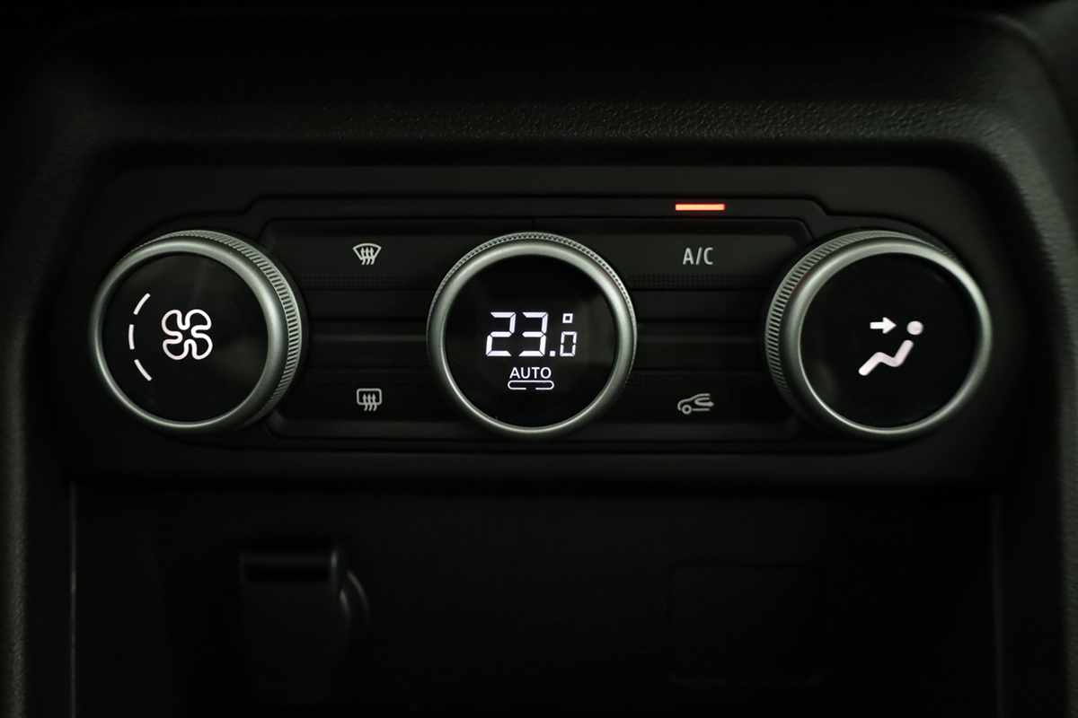 dacia-sandero-2024-gasolina-999cc