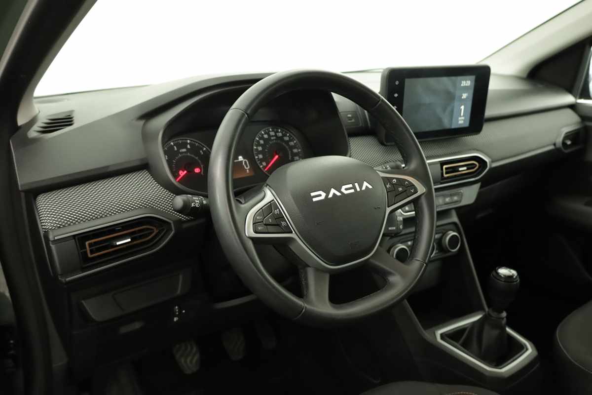 dacia-sandero-2024-gasolina-999cc