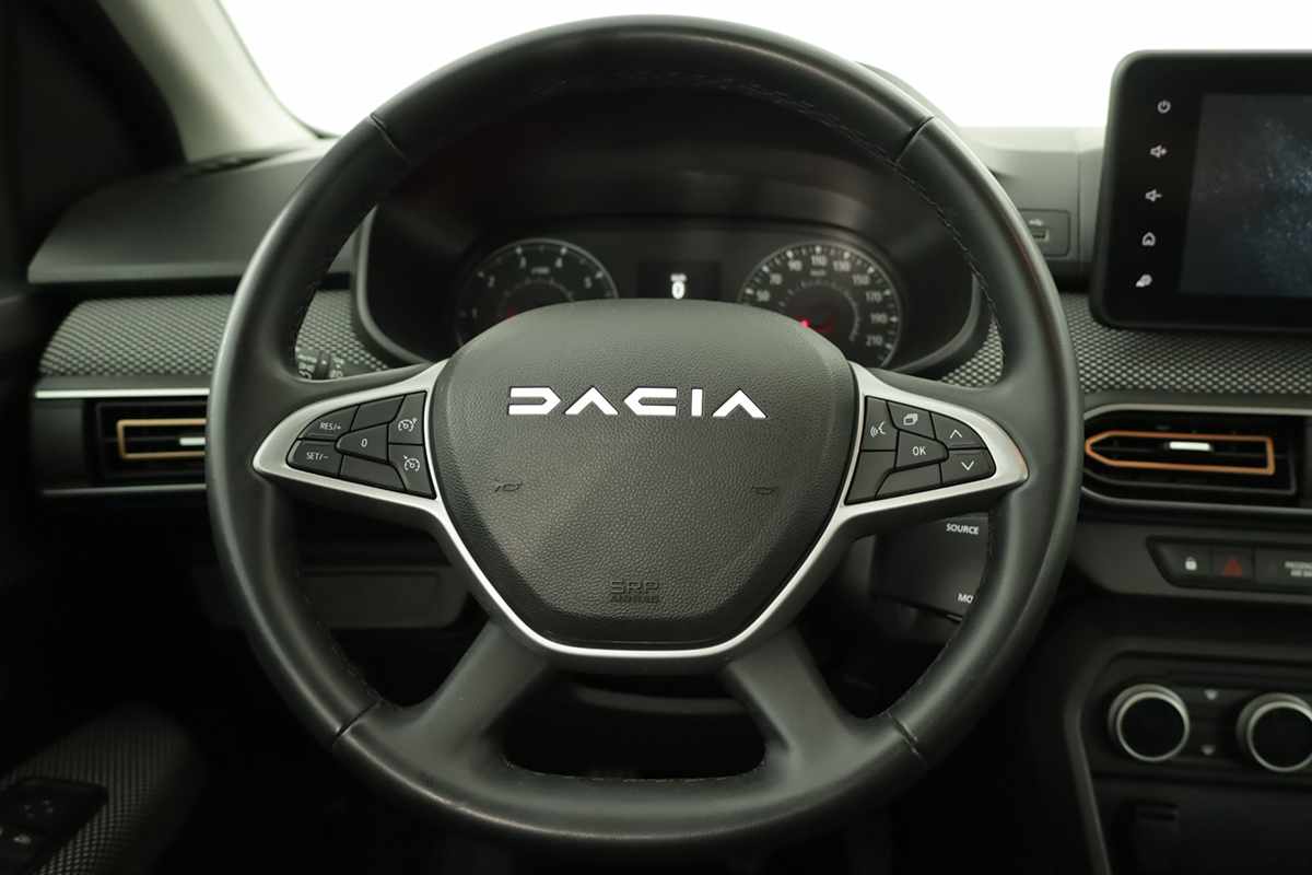 dacia-sandero-2024-gasolina-999cc