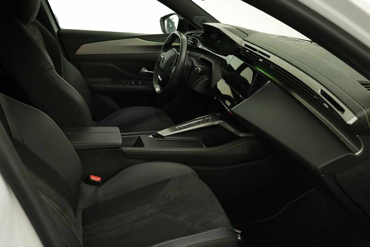 peugeot-308-2024-gasolina-1199cc