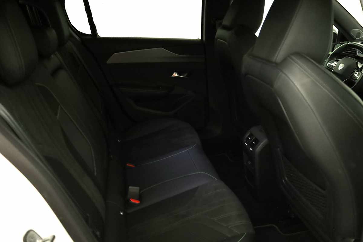 peugeot-308-2024-gasolina-1199cc