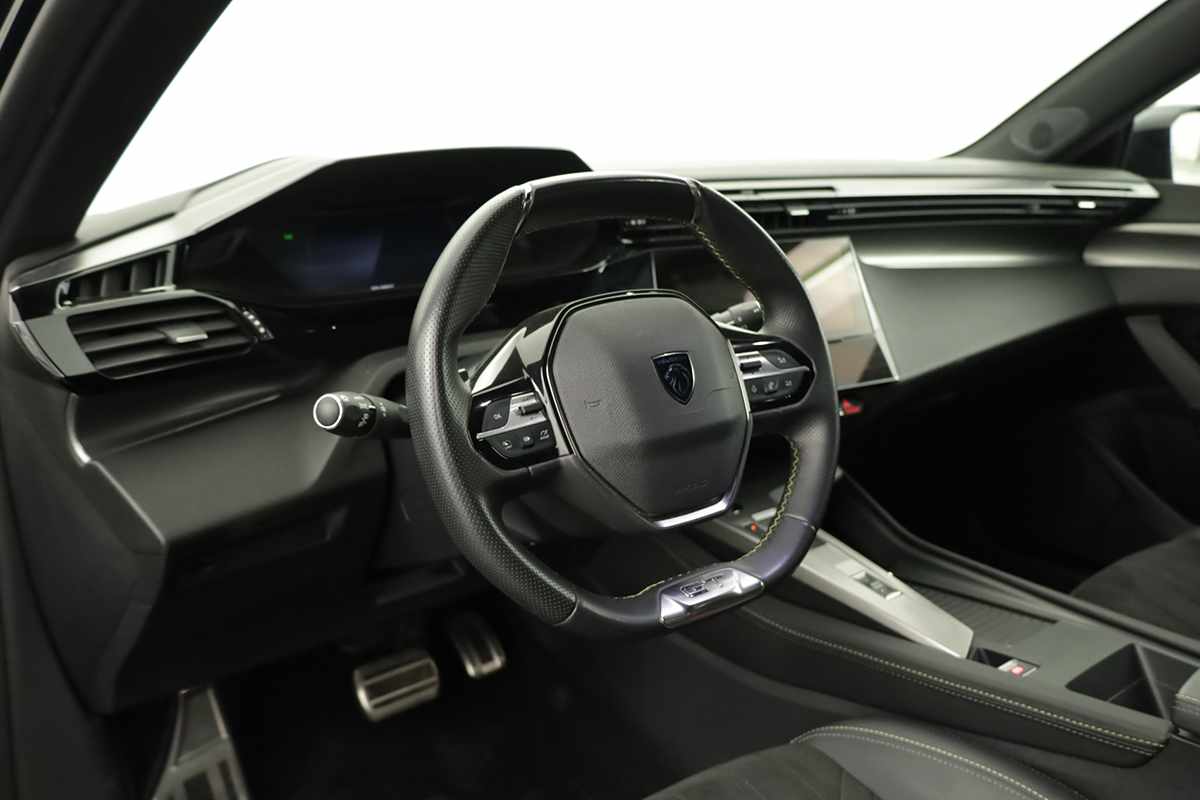 peugeot-308-2024-gasolina-1199cc