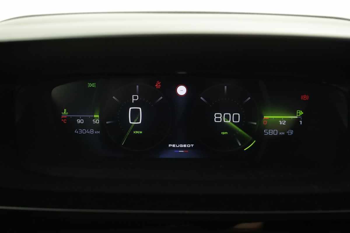 peugeot-308-2024-gasolina-1199cc