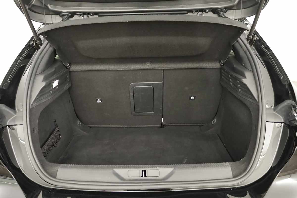 peugeot-308-2024-gasolina-1199cc