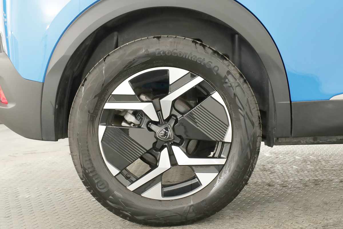peugeot-2008-2024-gasolina-1199cc