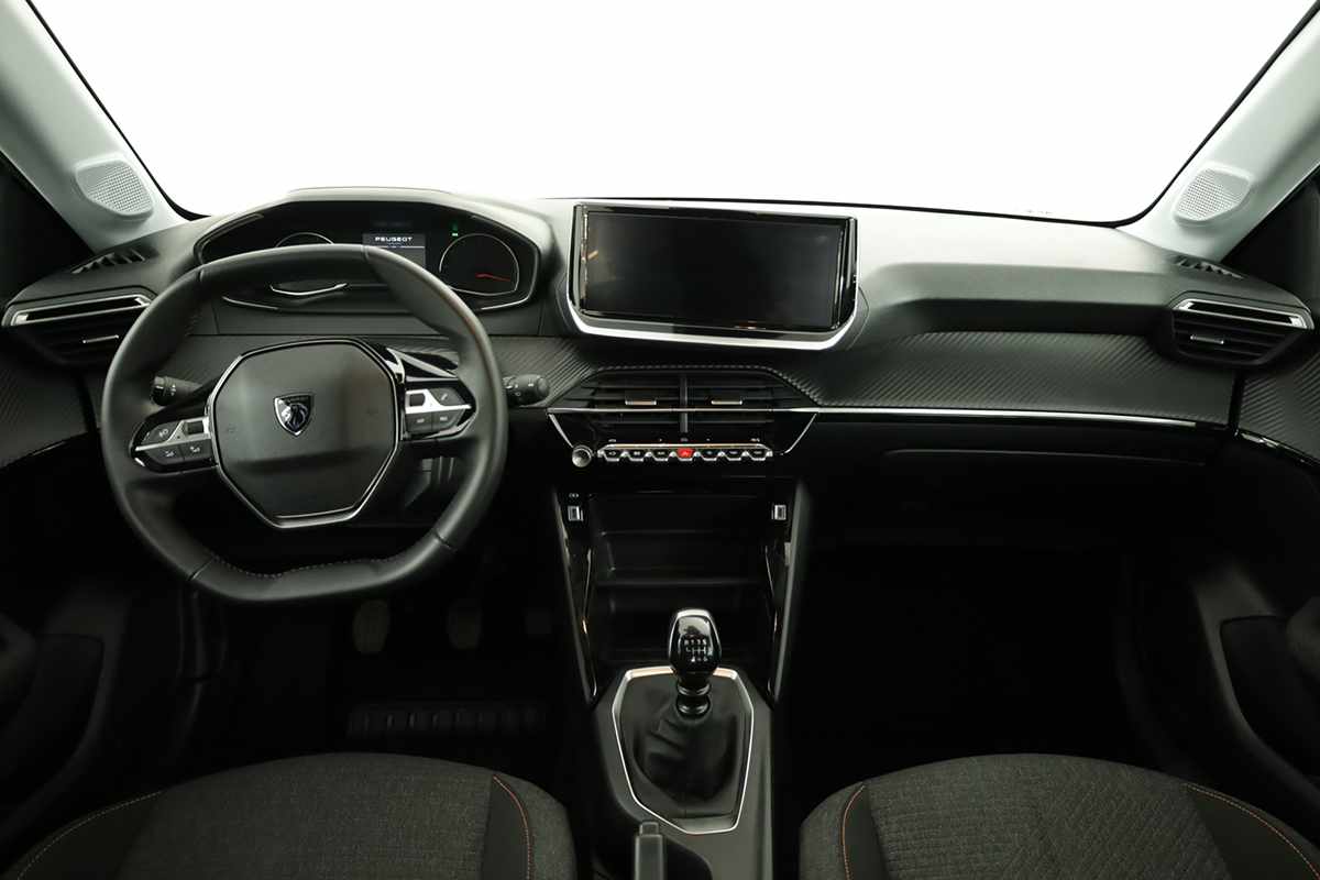 peugeot-208-2025-gasolina-1199cc