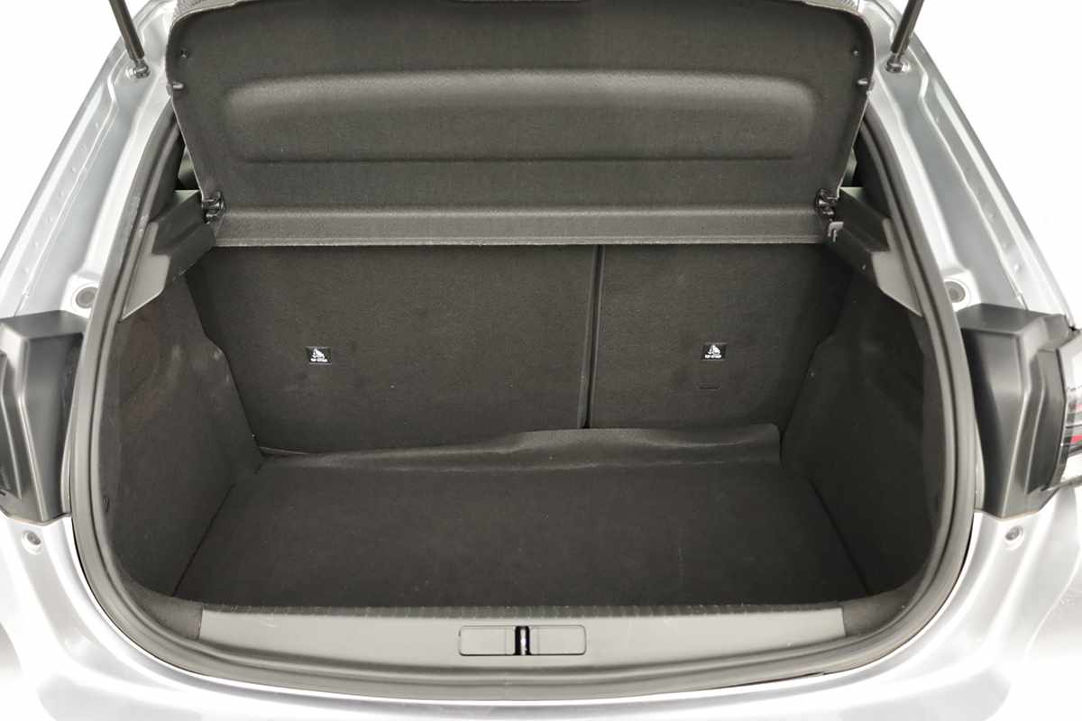 peugeot-208-2025-gasolina-1199cc