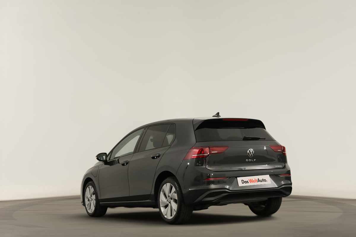 volkswagen-golf-2025-hibrido-a-gasolina-1498cc