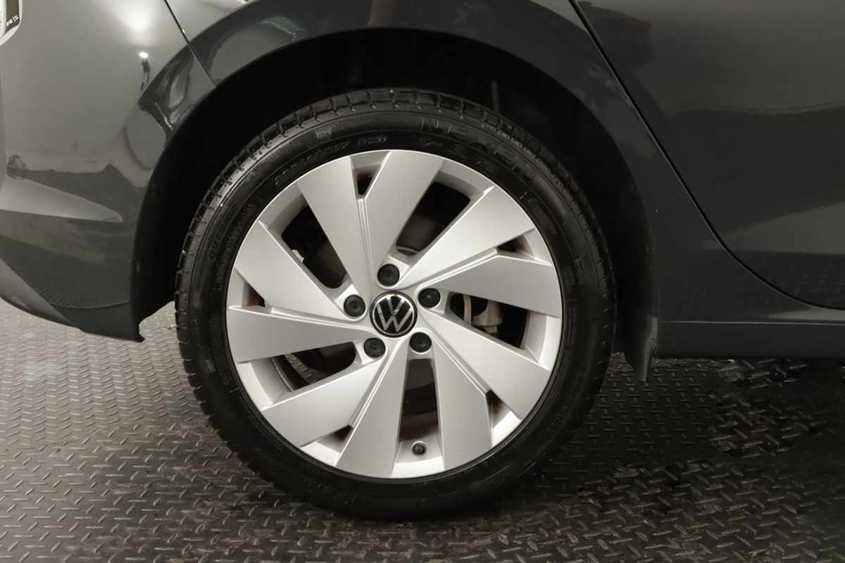 volkswagen-golf-2025-hibrido-a-gasolina-1498cc