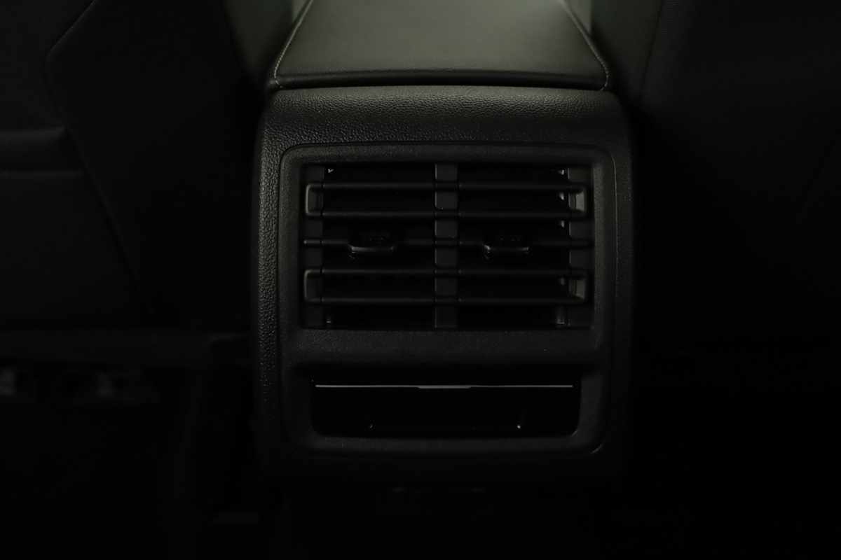 volkswagen-golf-2025-hibrido-a-gasolina-1498cc