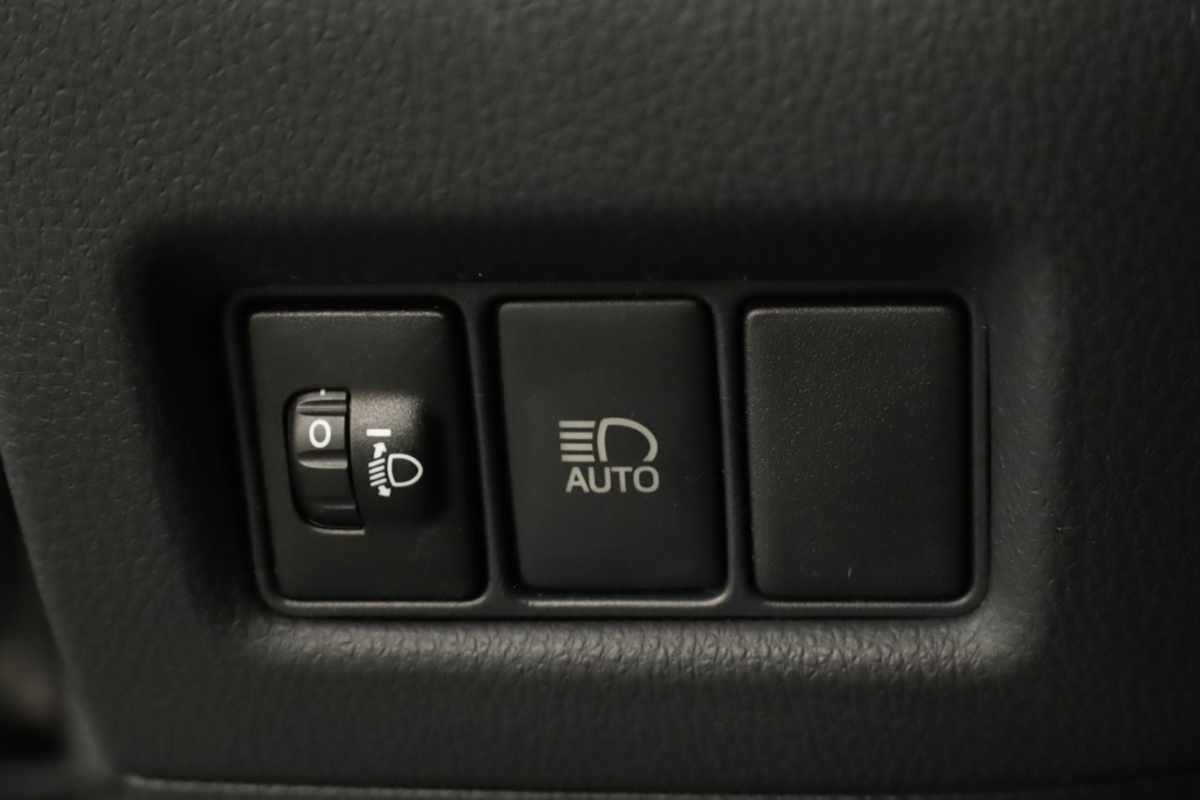 toyota-c-hr-2020-gasolina-1798cc