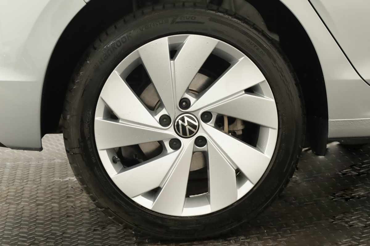 volkswagen-golf-2025-hibrido-a-gasolina-1498cc