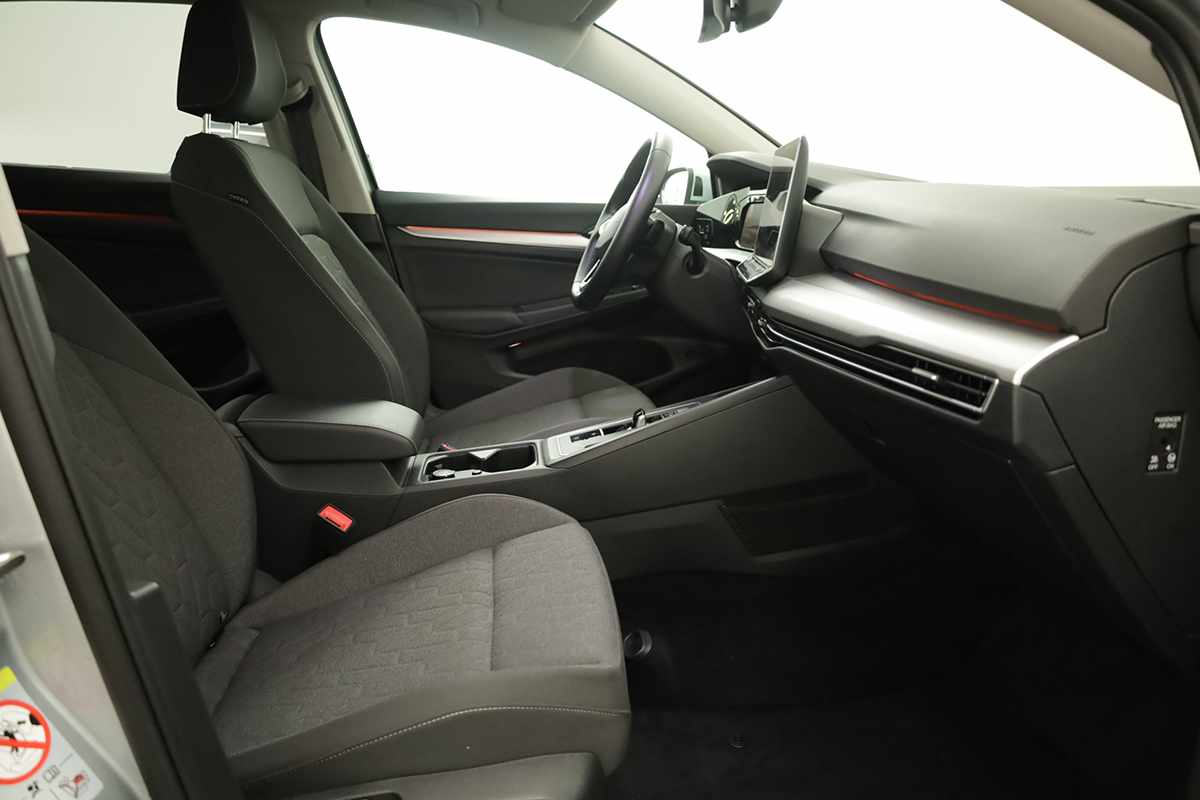 volkswagen-golf-2025-hibrido-a-gasolina-1498cc