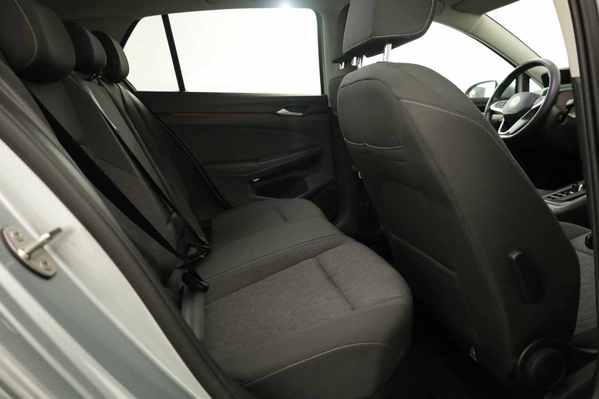volkswagen-golf-2025-hibrido-a-gasolina-1498cc