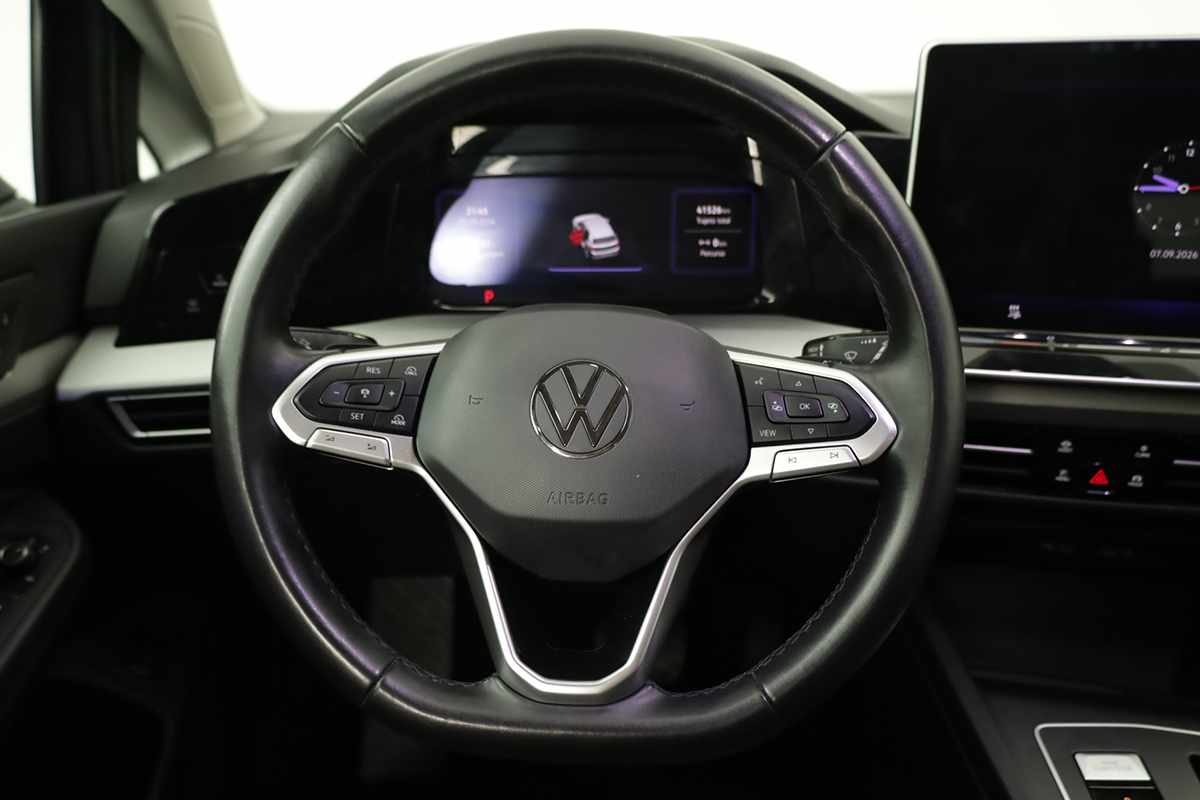 volkswagen-golf-2025-hibrido-a-gasolina-1498cc