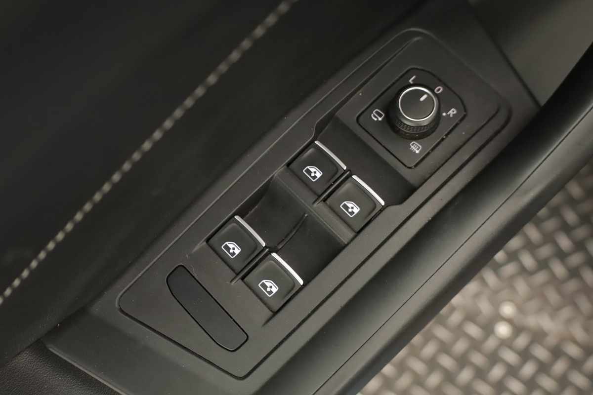 volkswagen-t-roc-2022-gasolina-1498cc