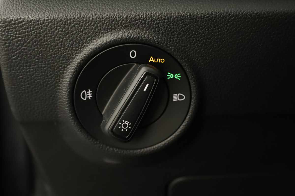 volkswagen-t-roc-2023-gasolina-999cc