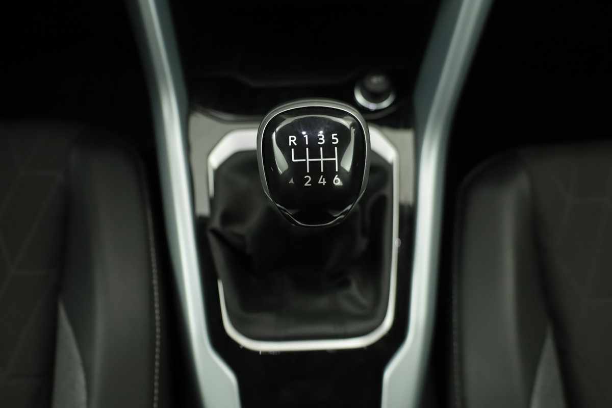 volkswagen-t-roc-2025-gasolina-999cc