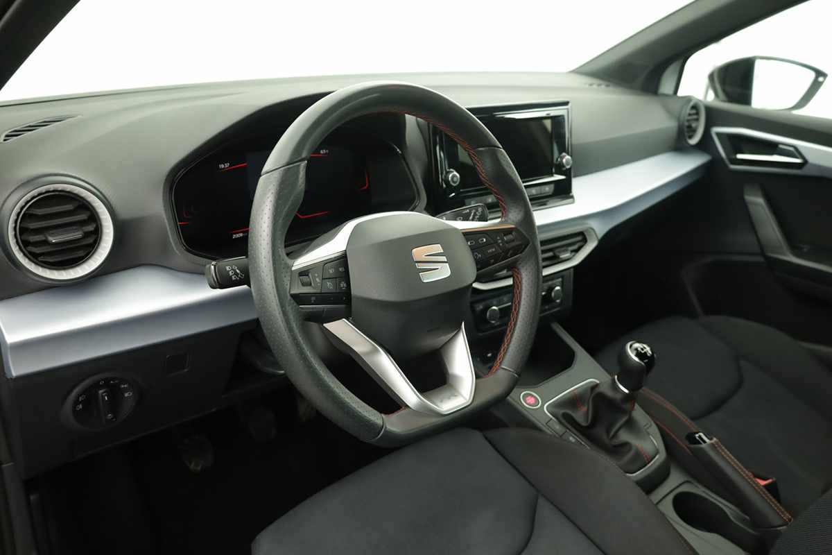 seat-ibiza-2025-gasolina-999cc