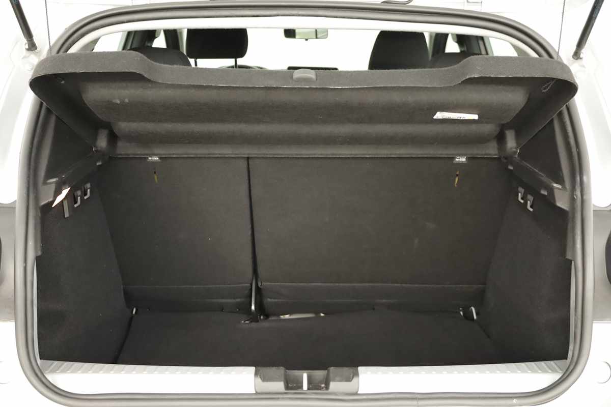 dacia-sandero-2024-gasolina-999cc
