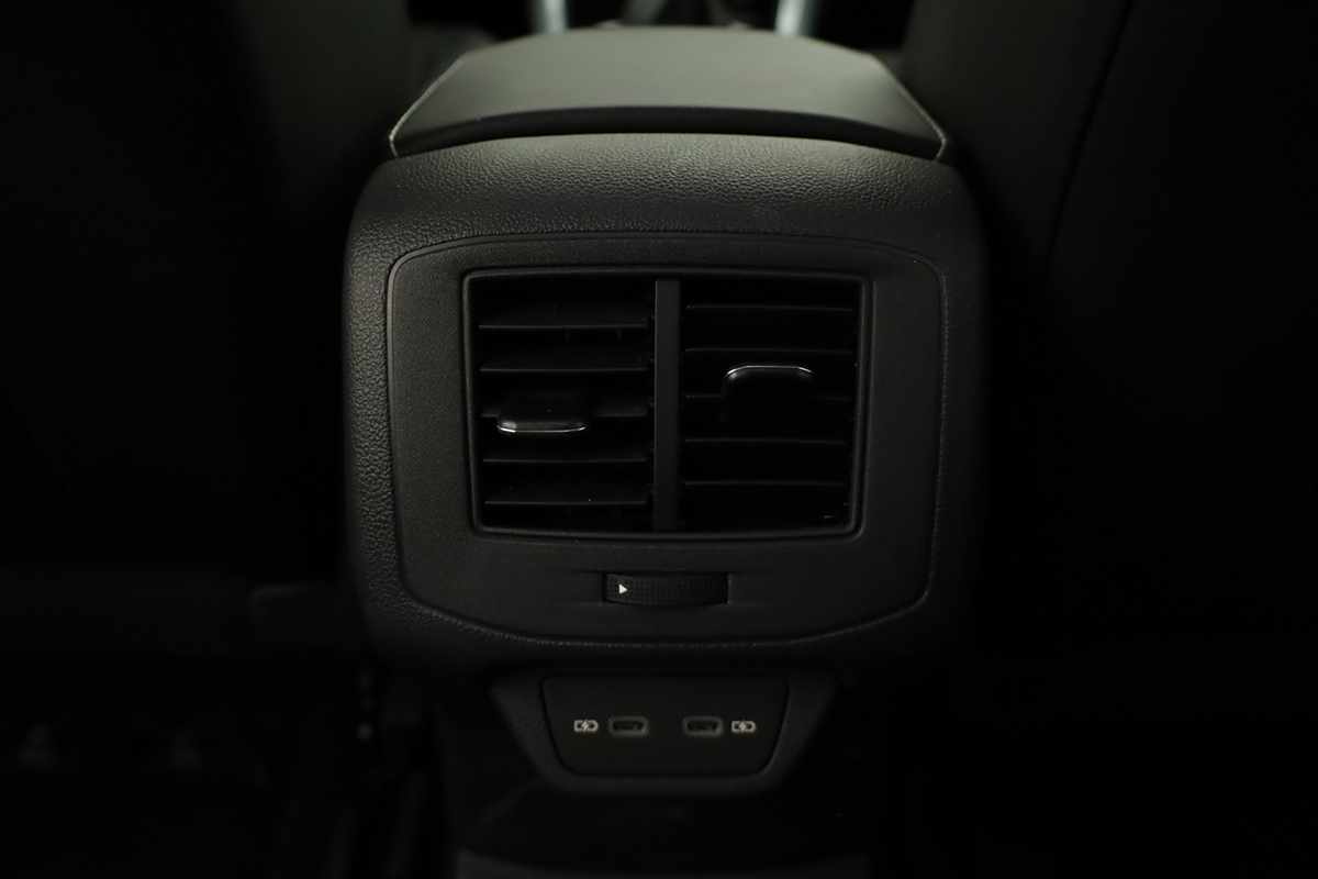 volkswagen-t-roc-2025-gasolina-999cc