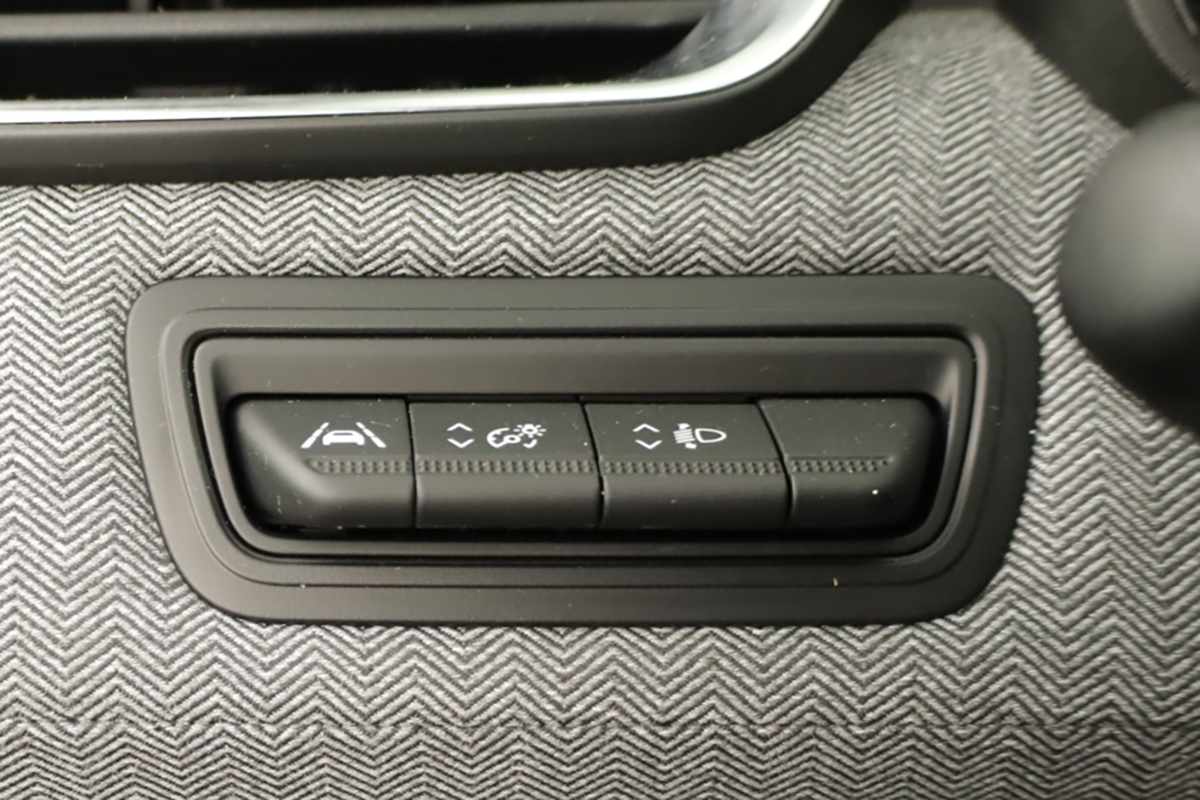 renault-clio-2024-gasolina-999cc
