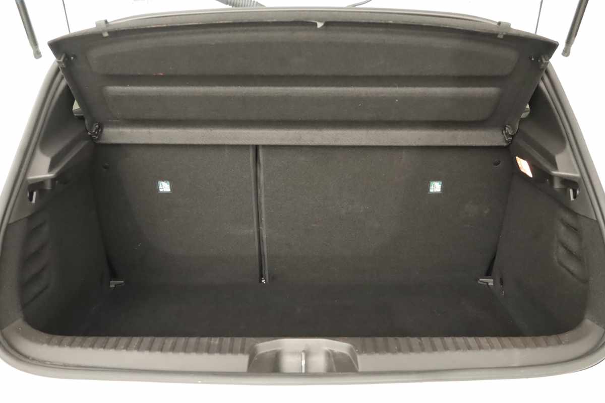 mitsubishi-colt-2025-gasolina-999cc