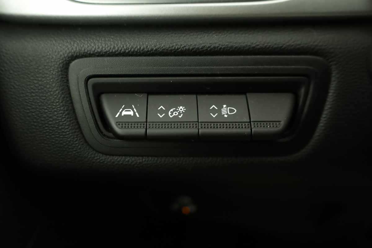 renault-captur-2024-gpl-999cc