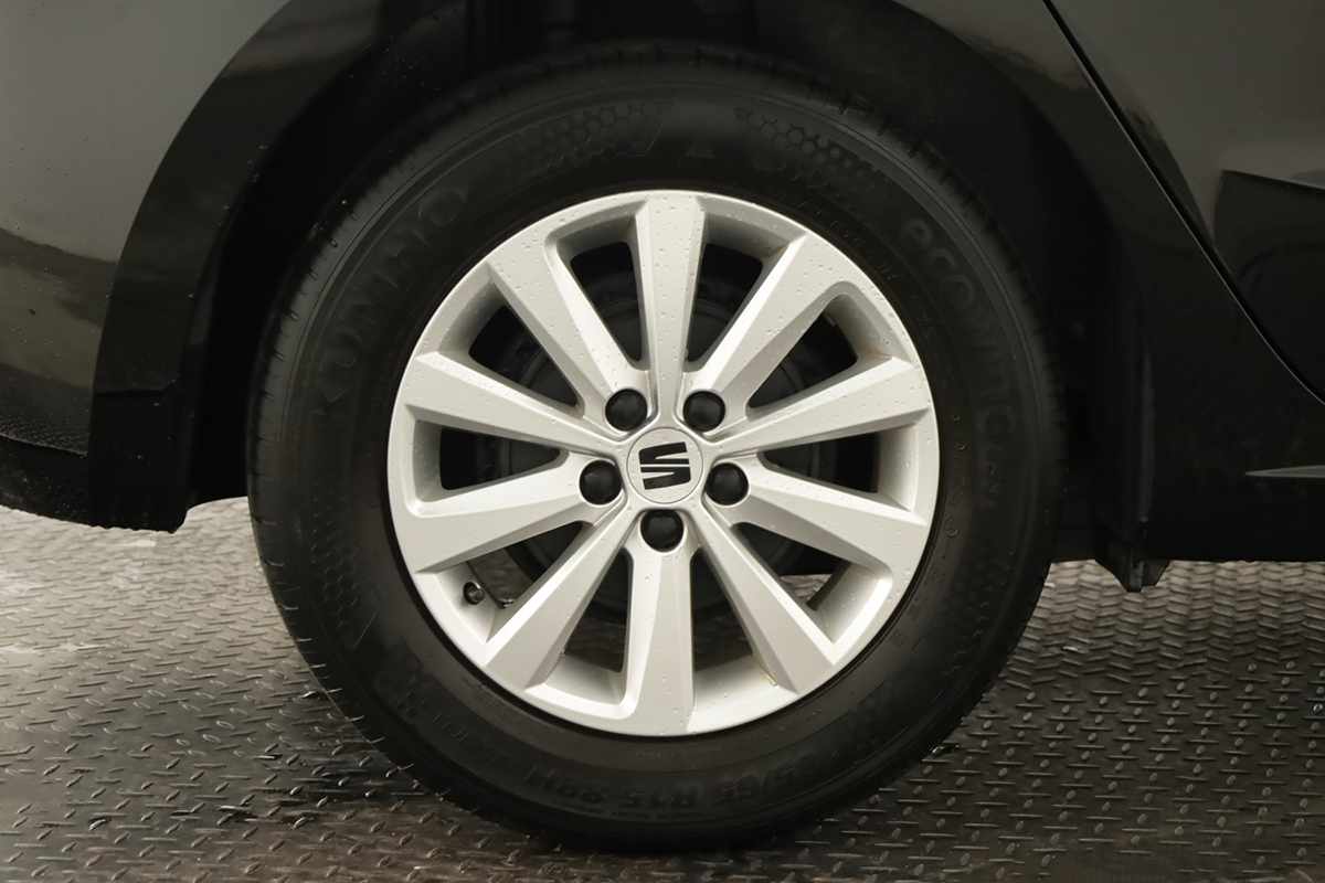 seat-ibiza-2023-gasolina-999cc