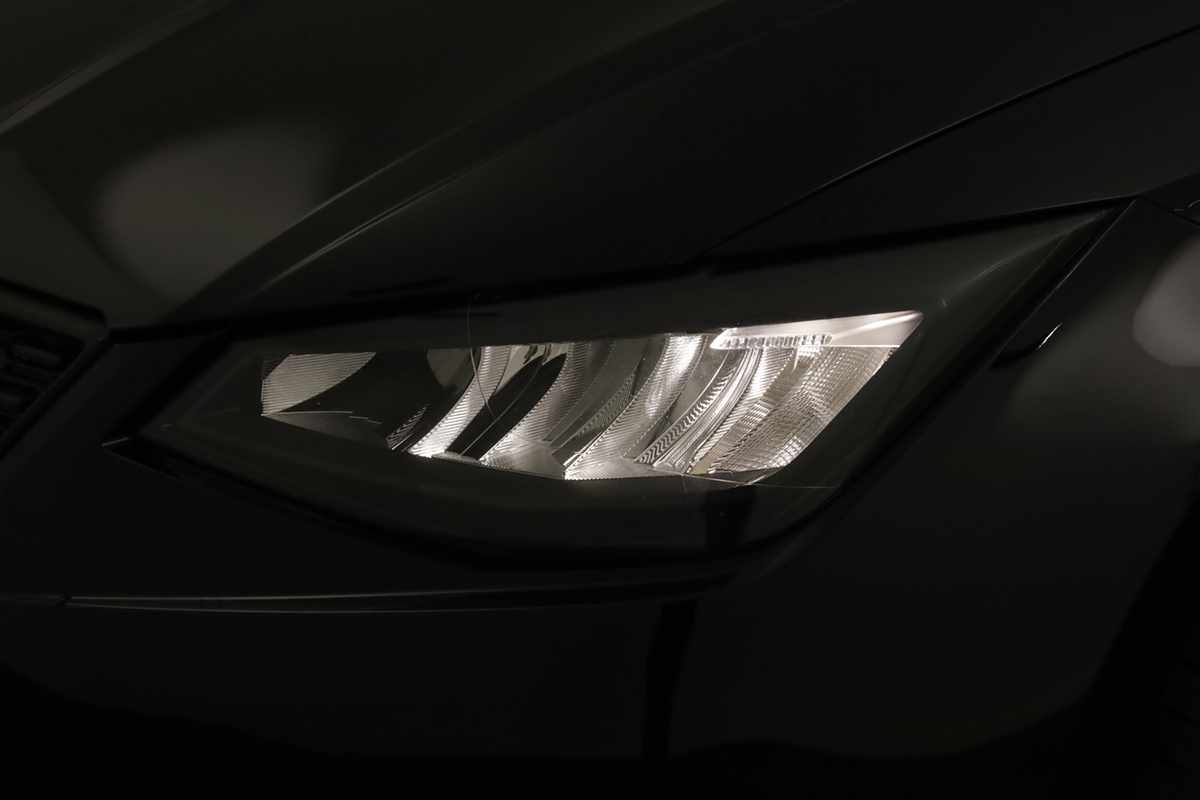 seat-ibiza-2023-gasolina-999cc